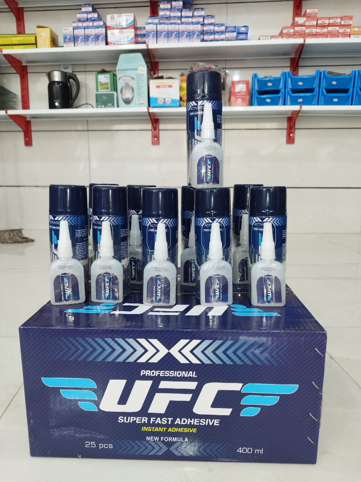 چسپ فوری 123 مارک UFC آبی
